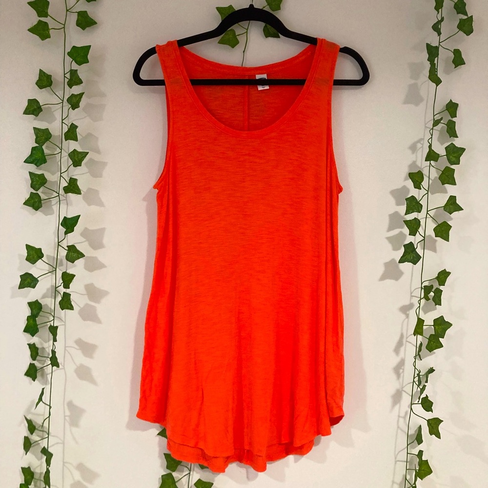 OLD NAVY WOMEN LUXE SCOOP-NECK TANK